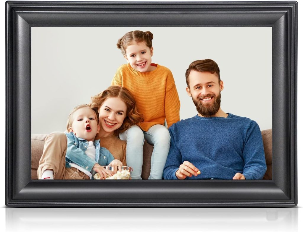 Capture Memories Anytime: Review of the 10.1 Inch WiFi Digital Picture Frame