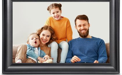 Capture Memories Anywhere: 10.1" WiFi Digital Picture Frame Review